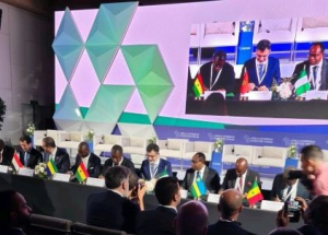 La Cérémonie de signature du protocole d’accord mettant en place le Forum Africain des Investisseurs Souverains (ASIF). 
